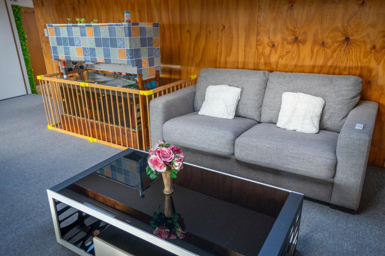 Waikoura springs Bed & Breakfast Kaikoura Bagian luar foto