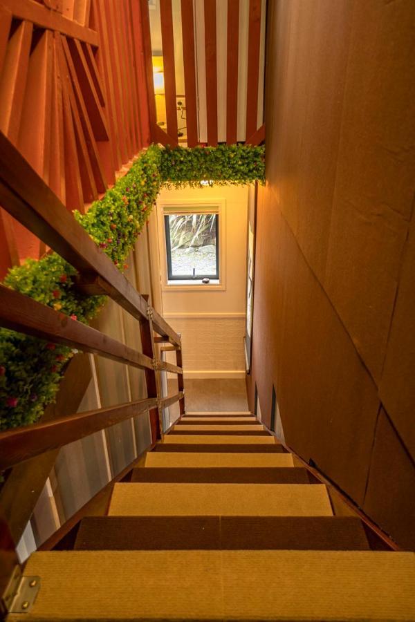 Waikoura springs Bed & Breakfast Kaikoura Bagian luar foto